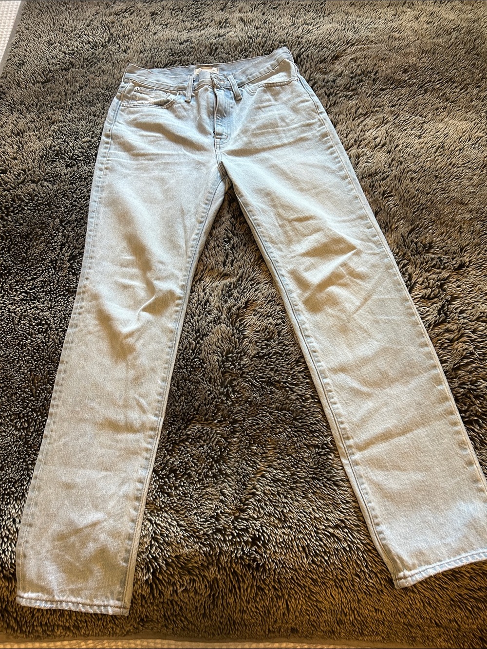 Madewell Full Length Classic Straight Leg Jeans in Light Wash Blue 28